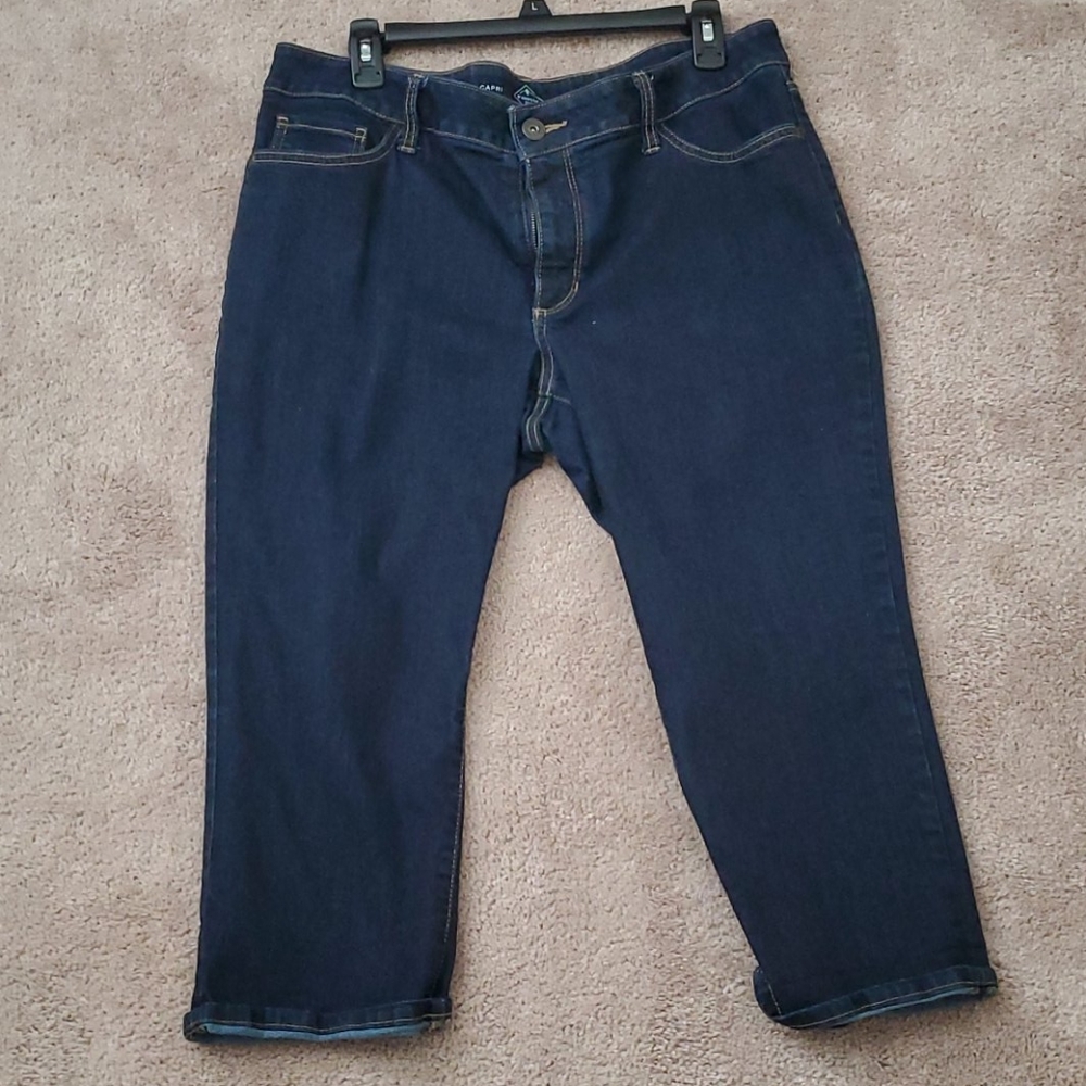Petite Capris